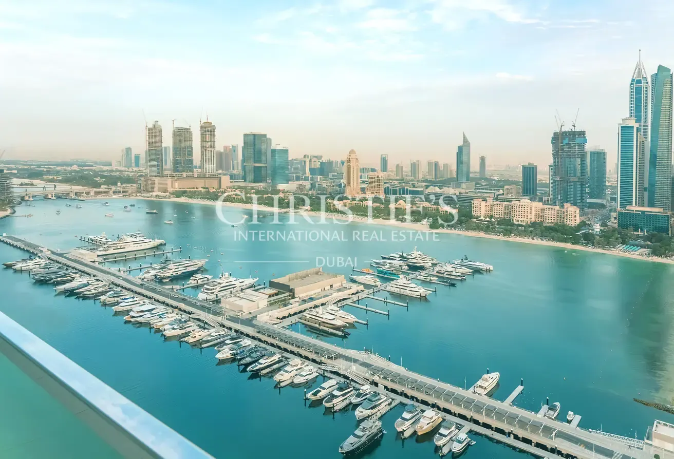 Rule the Skyline: Ultra-Luxury Half-Flr Penthouse