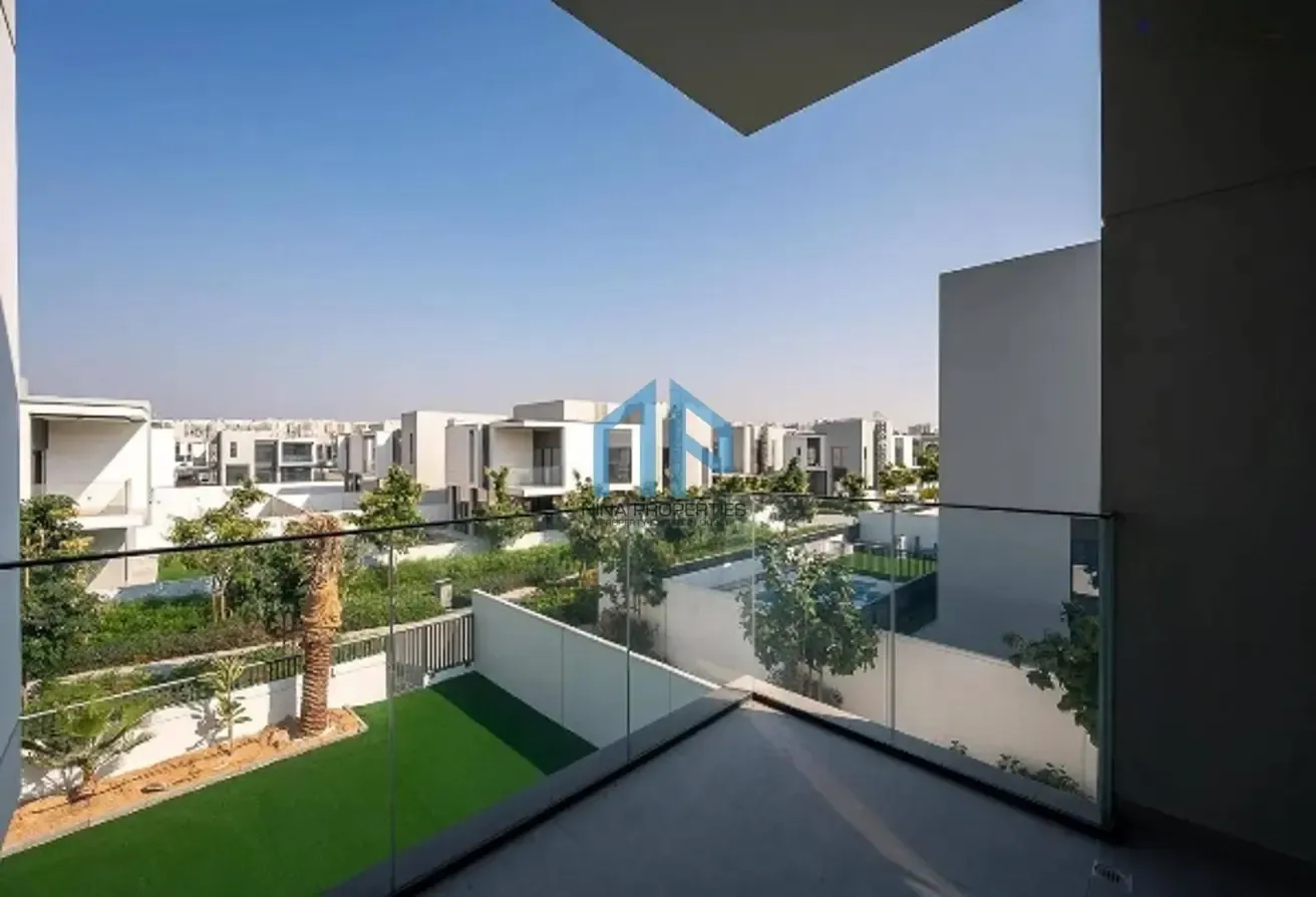 Premium 4 Bed Villa | Corner Unit | Fully Landscaped