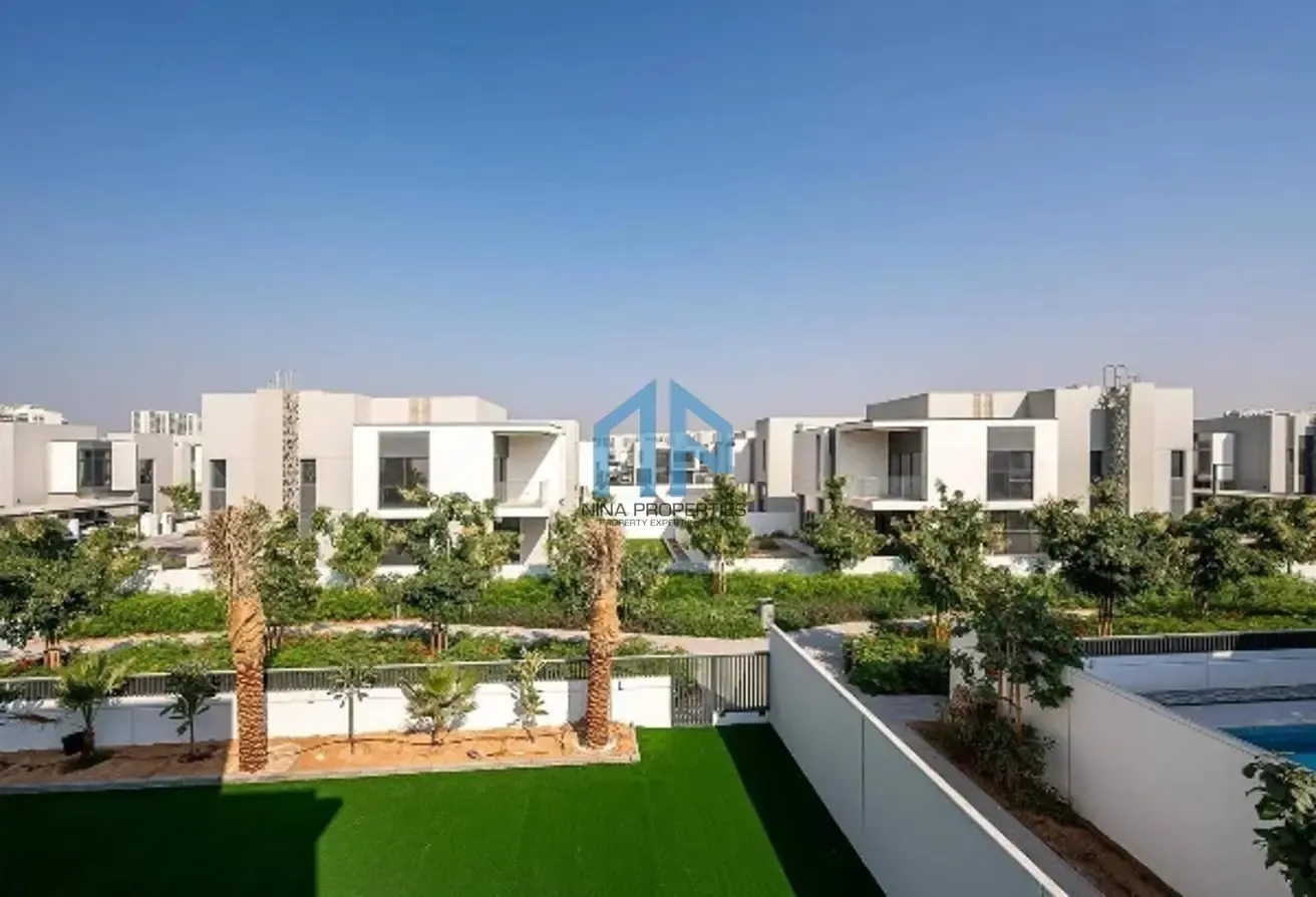 Premium 4 Bed Villa | Corner Unit | Fully Landscaped