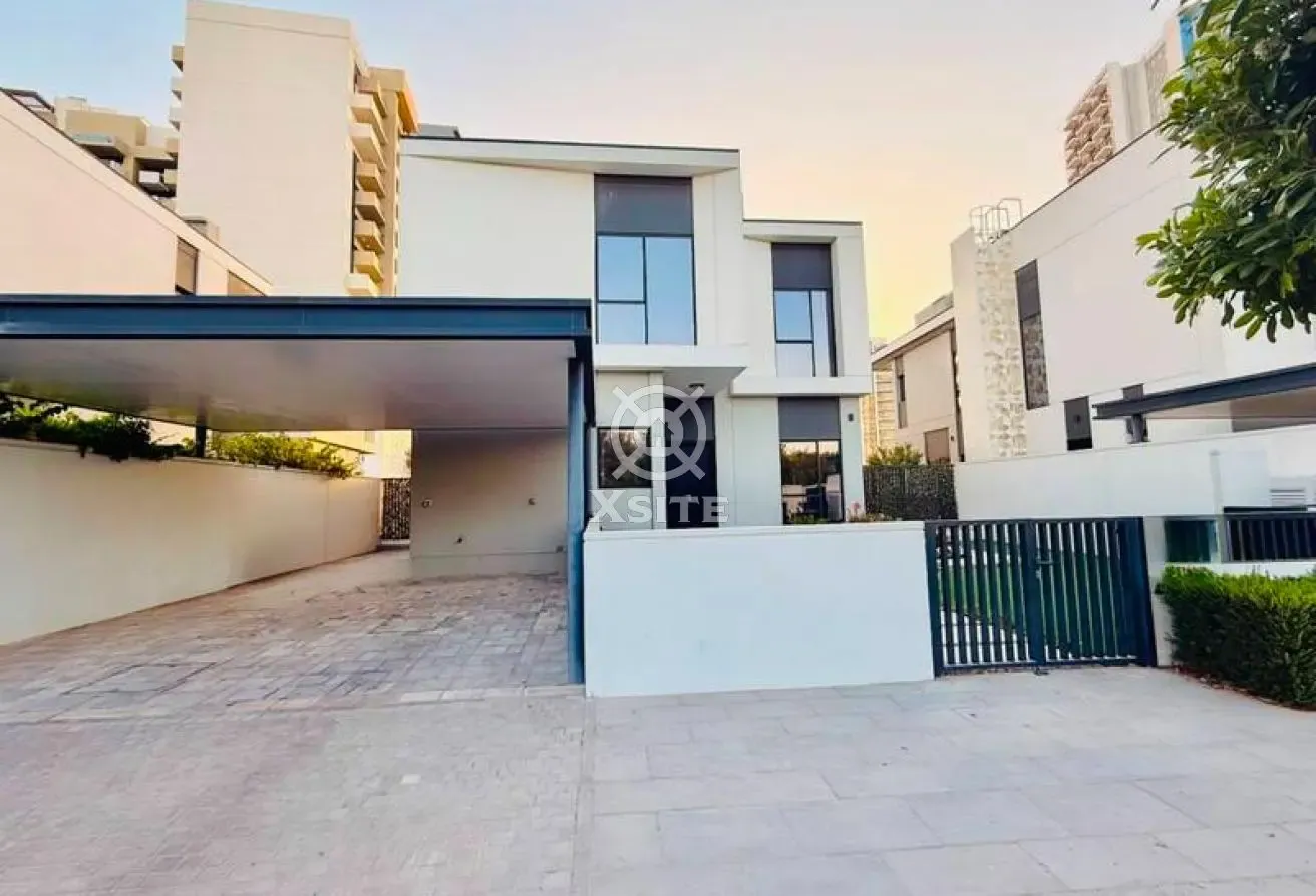 Available Type LA LB SA & SB  |12 Available Villas