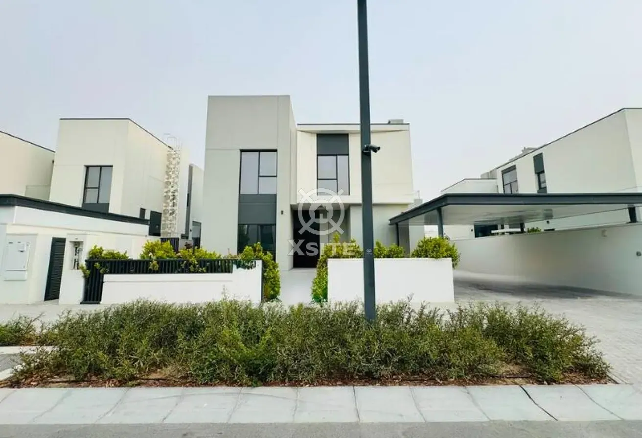 Available Type LA LB SA & SB  |12 Available Villas