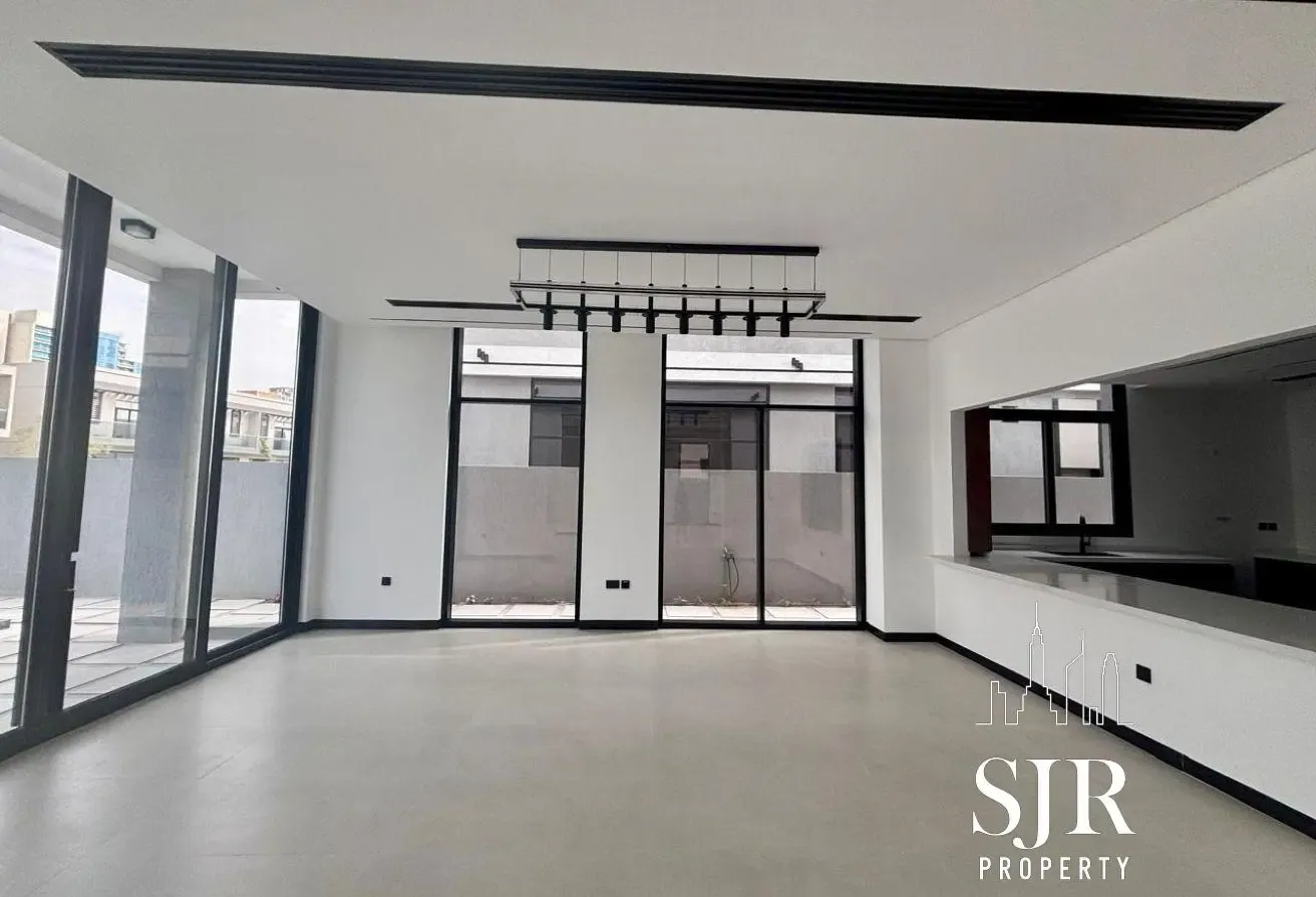 Rare Luxury Villas | Single Row | Private Pool