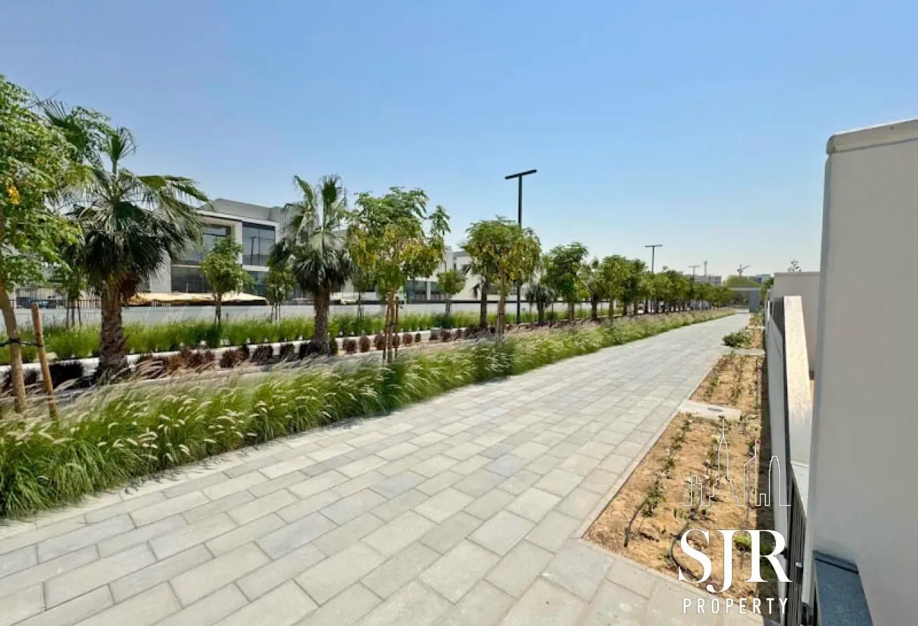 Type A 3 bed | landscaped | Available Sept