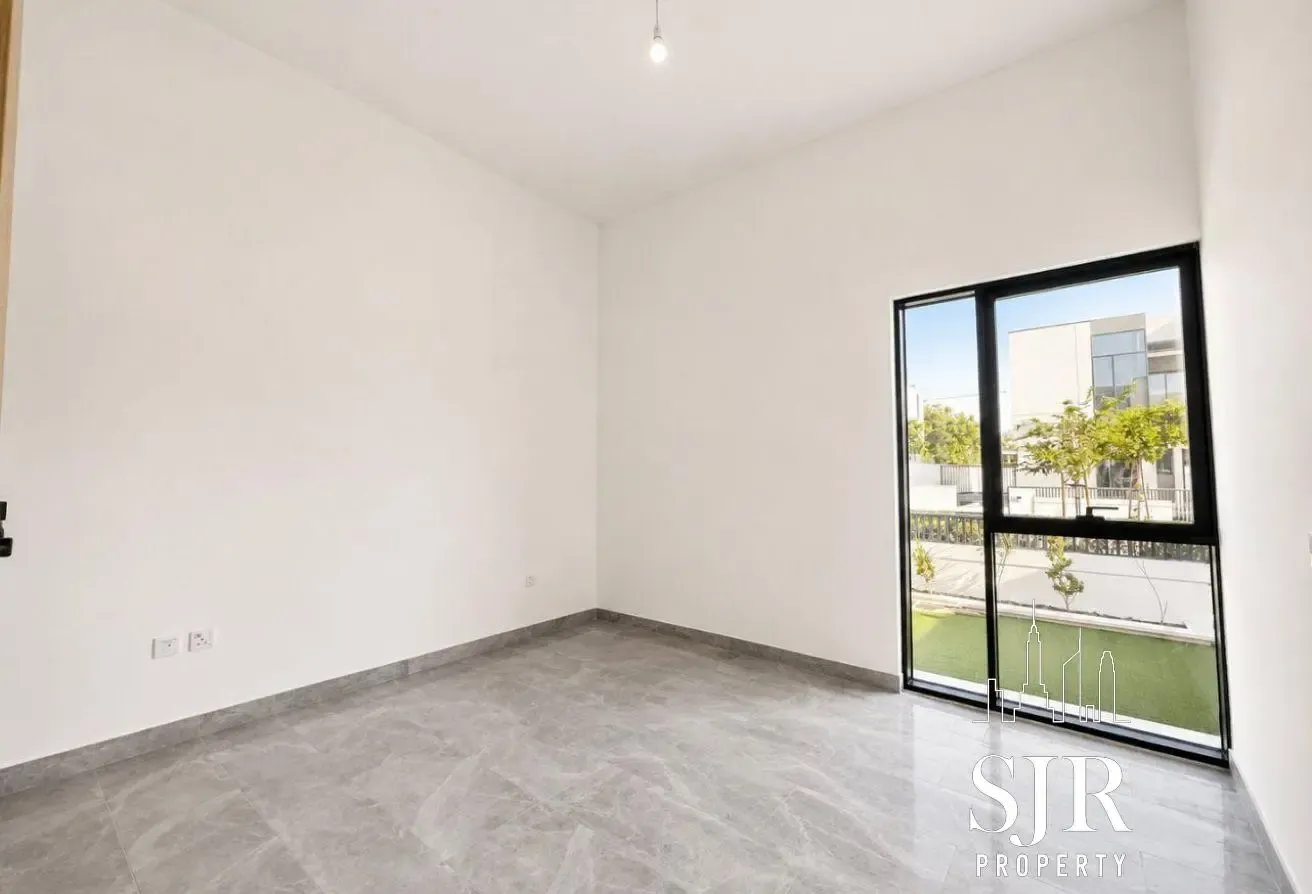 Internal Location | Type B | Single Row