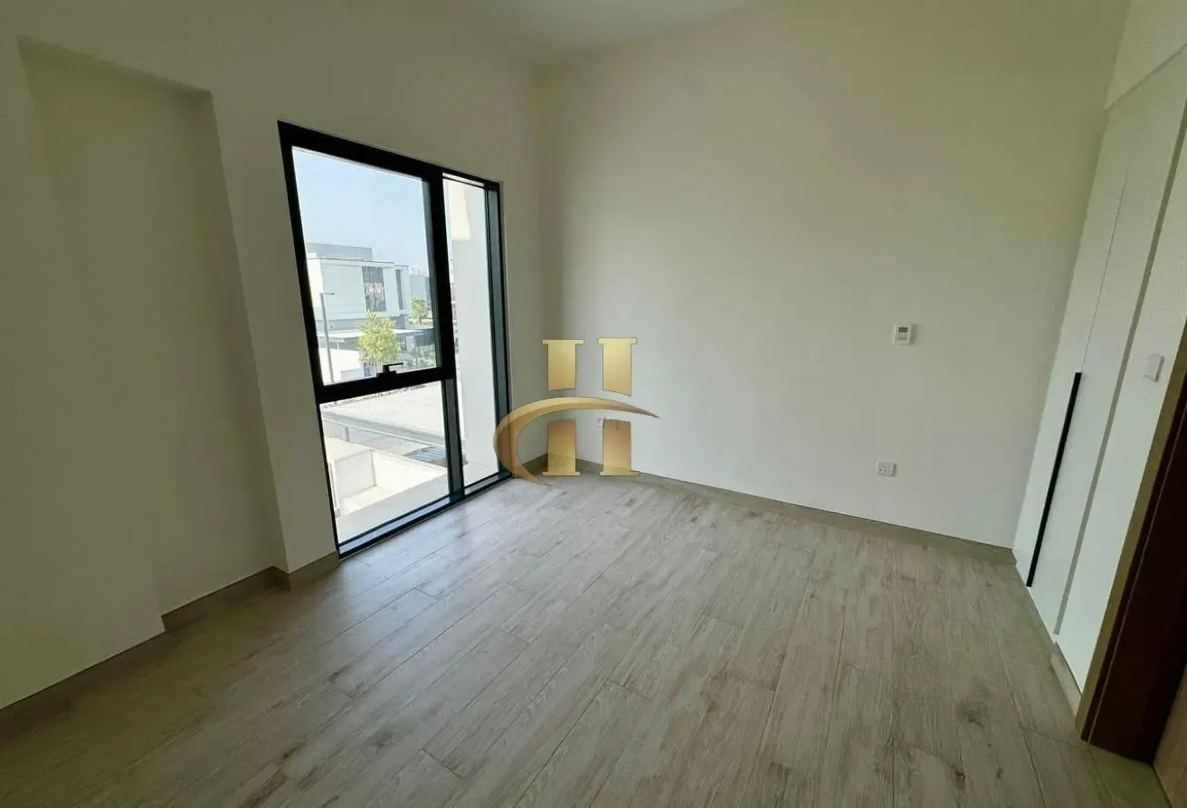 Spacious | Luxury living | Park View