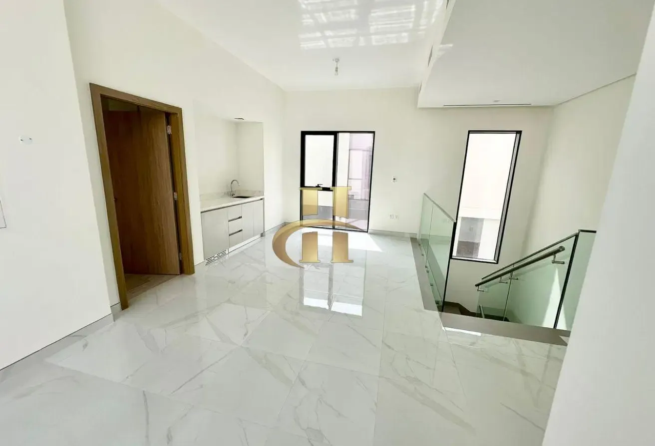 Spacious | Corner Unit | Park View