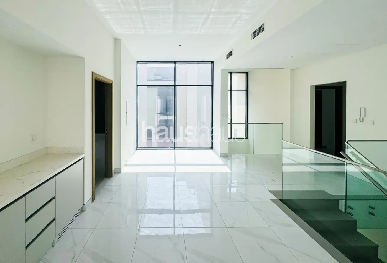 Standalone | Private Pool | Great Community