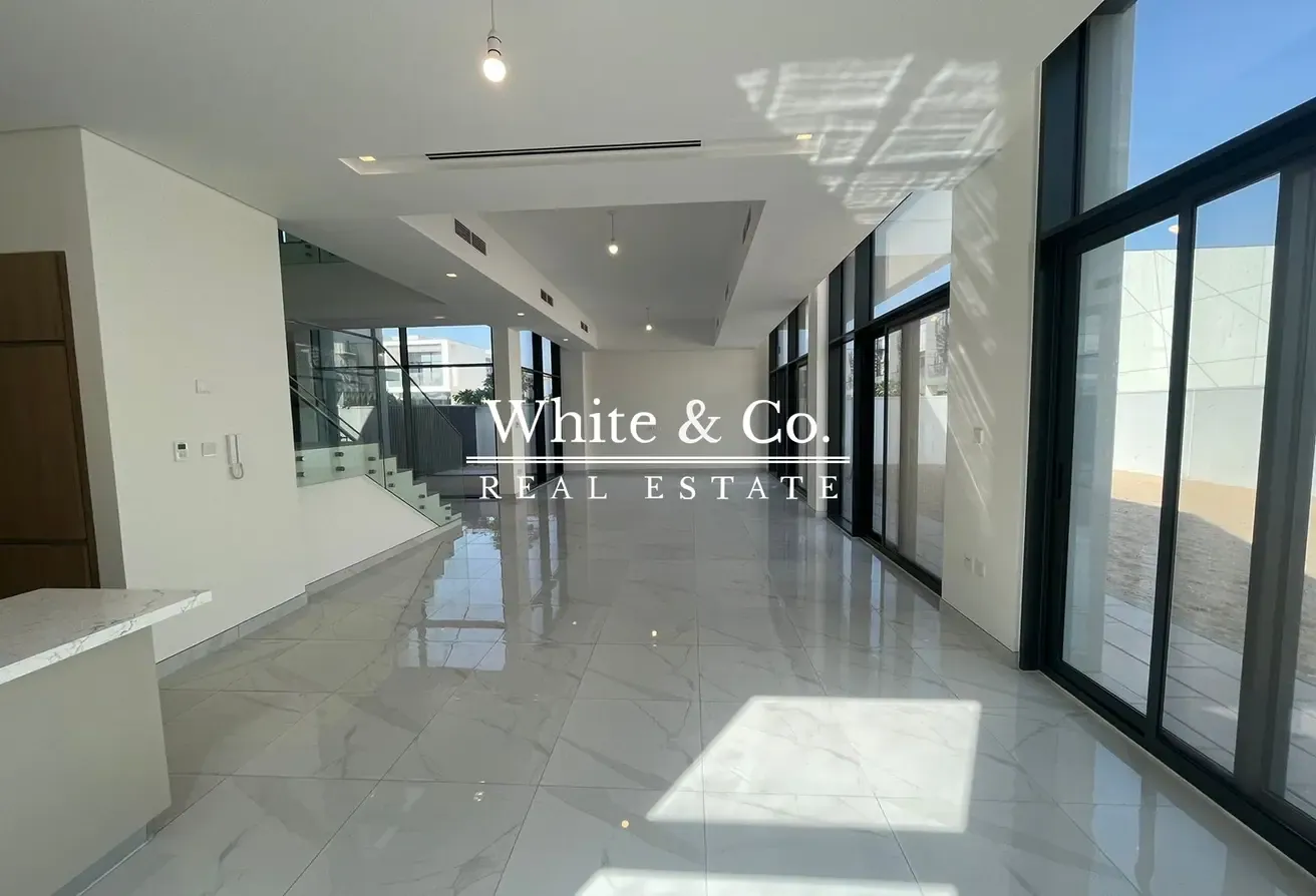 Vacant Now | Opposite Pool & Park | Type B