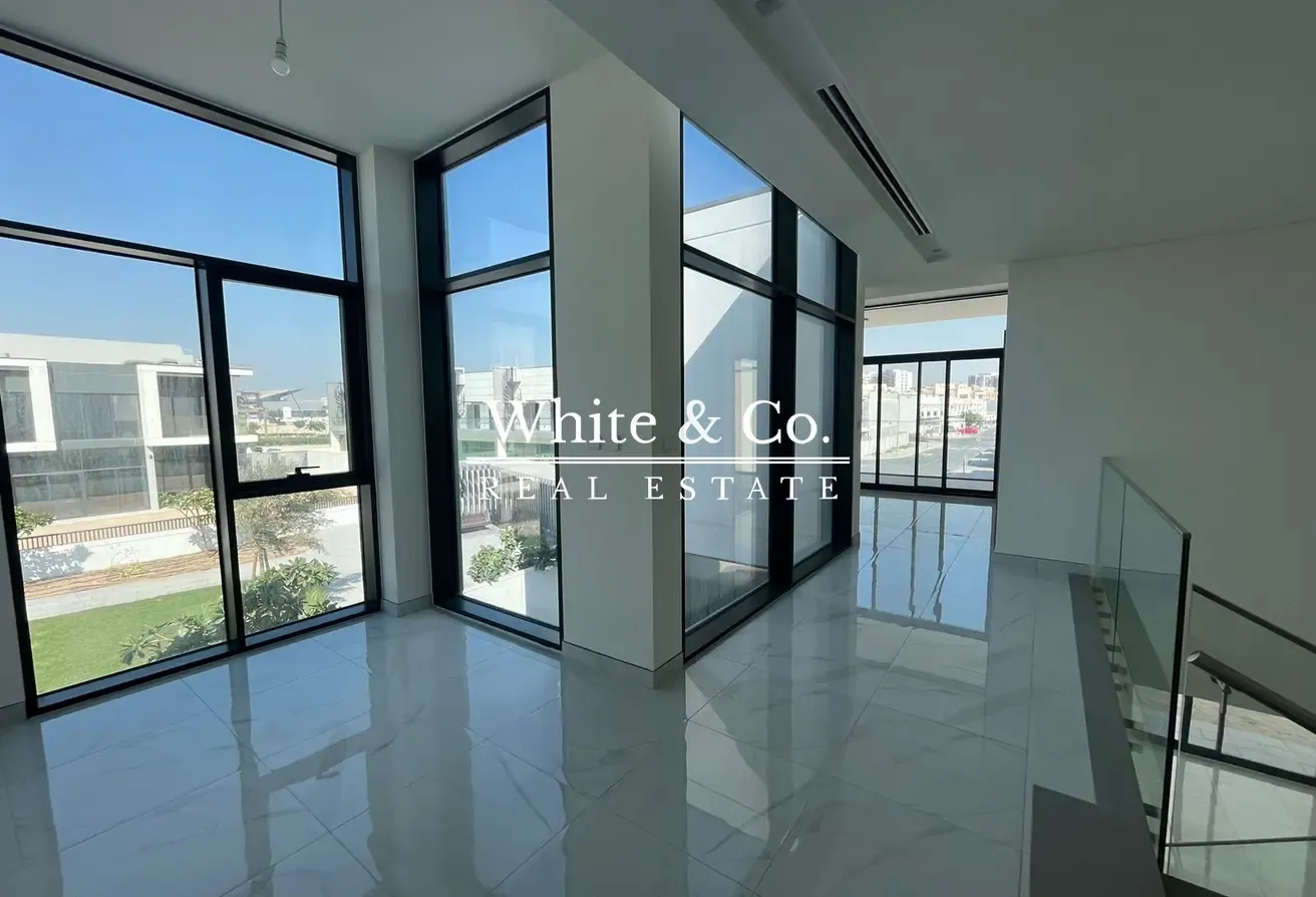 Vacant Now | Opposite Pool & Park | Type B