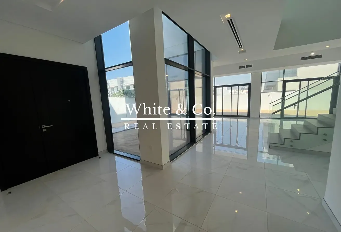 Vacant Now | Opposite Pool & Park | Type B