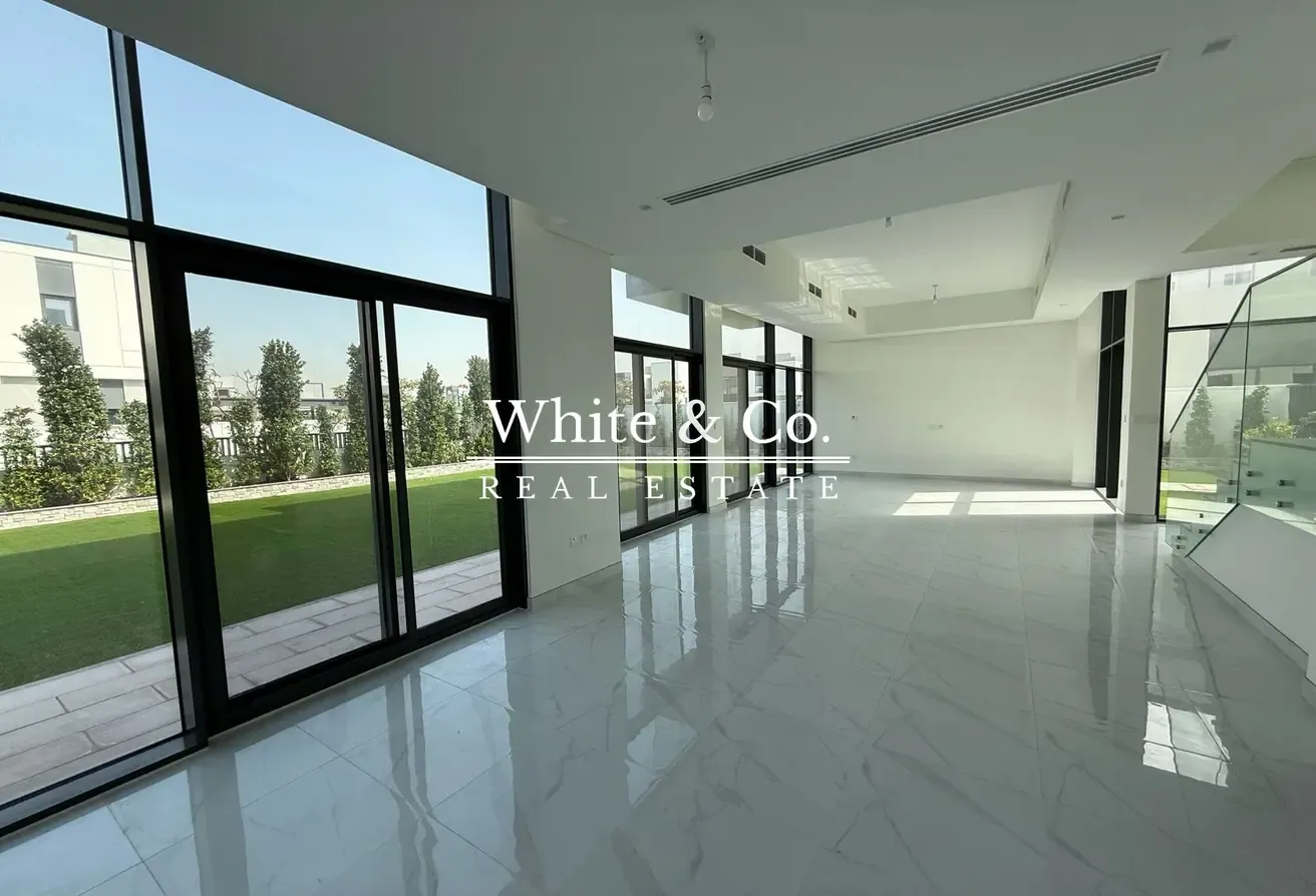 Available Now | Landscaped | Internal Unit