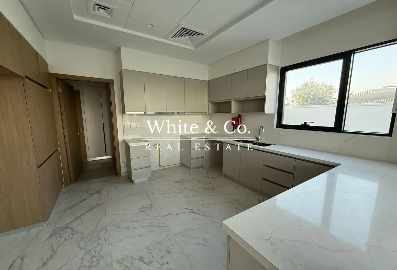 Available Now | Landscaped | Internal Unit