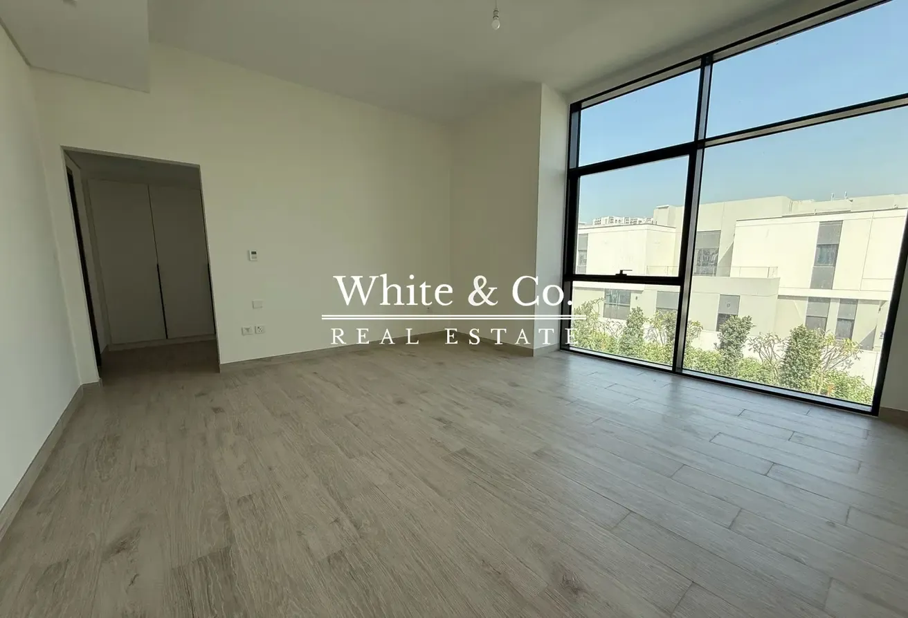 Available Now | Landscaped | Internal Unit