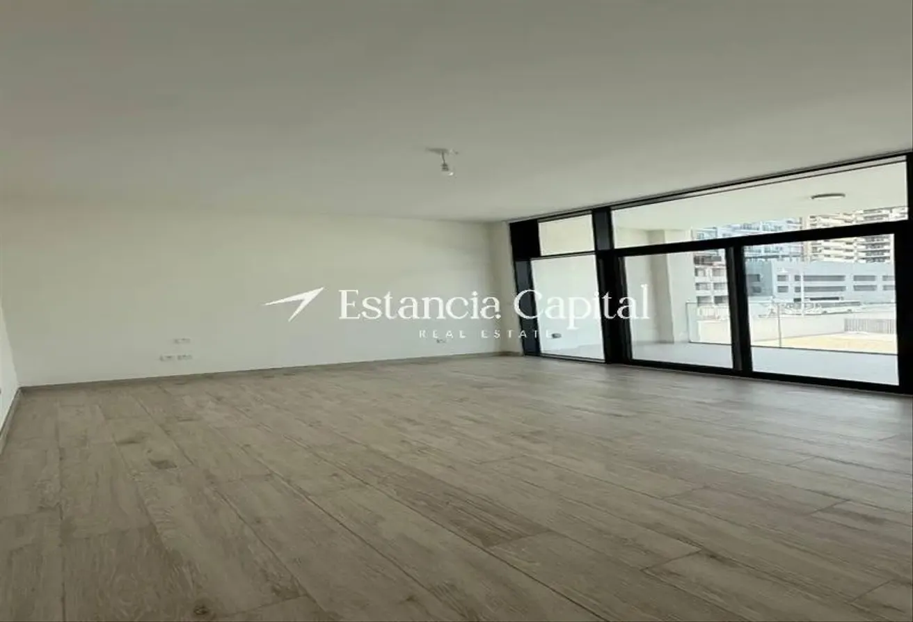 PRIVATE POOL | VACANT | PRIME LOCATION