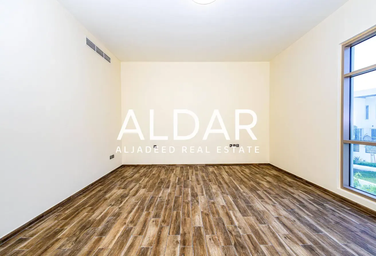 G+1 | Park Facing | Closed Kitchen | Vacant