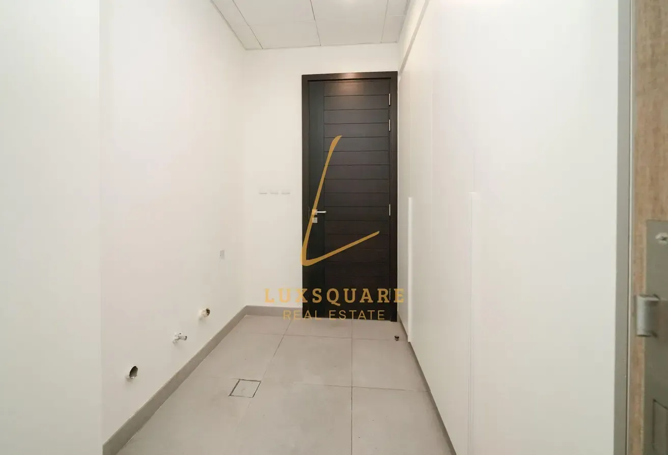 Vacant I Large Type | Upstairs Living | Landscaped