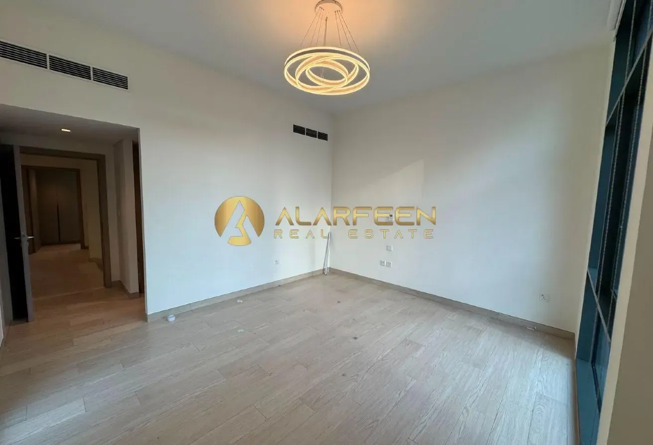 Spacious 4BR + Maid | Park View | Corner Villa
