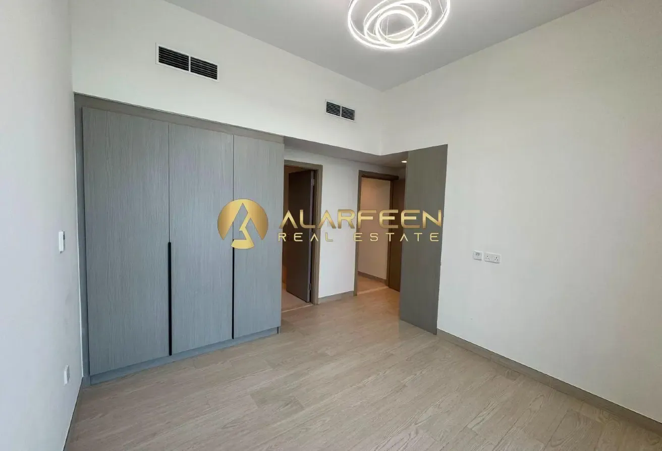 Spacious 4BR + Maid | Park View | Corner Villa