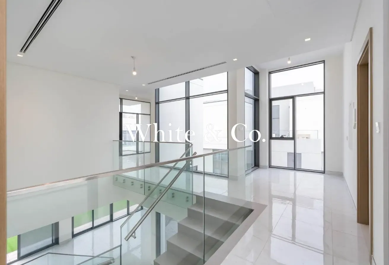 Large Plot | Drivers Room |  Private Pool