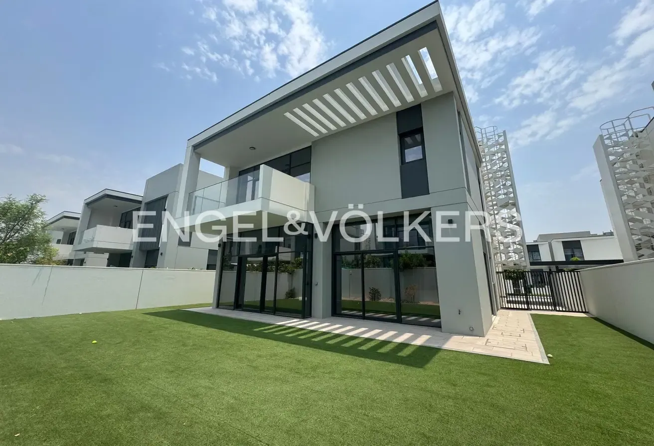 Internal Location | Vacant | Maids Room