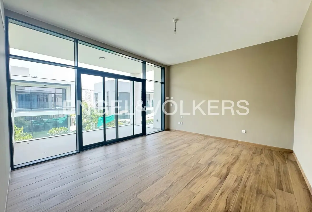 Internal Location | Vacant | Maids Room