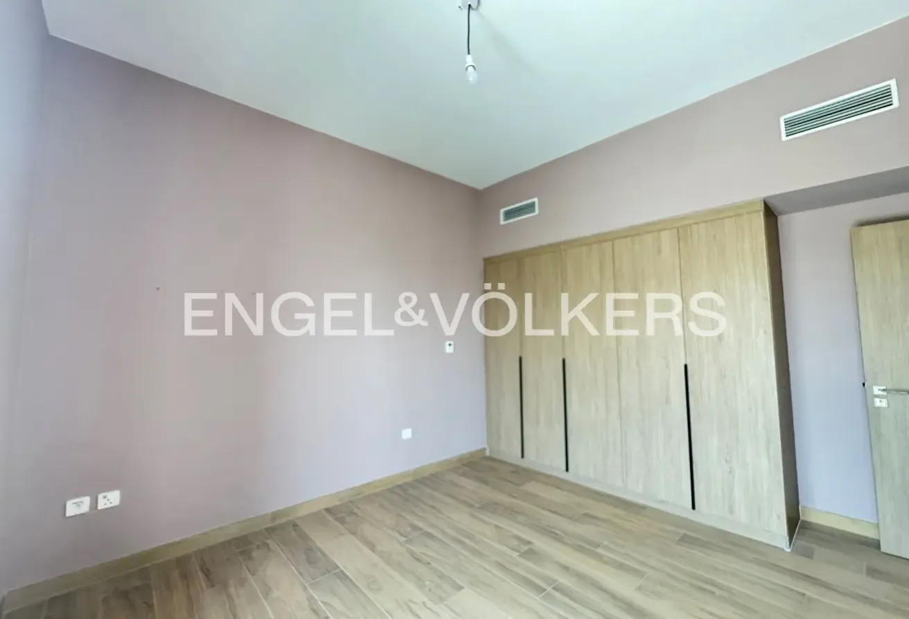 Internal Location | Vacant | Maids Room