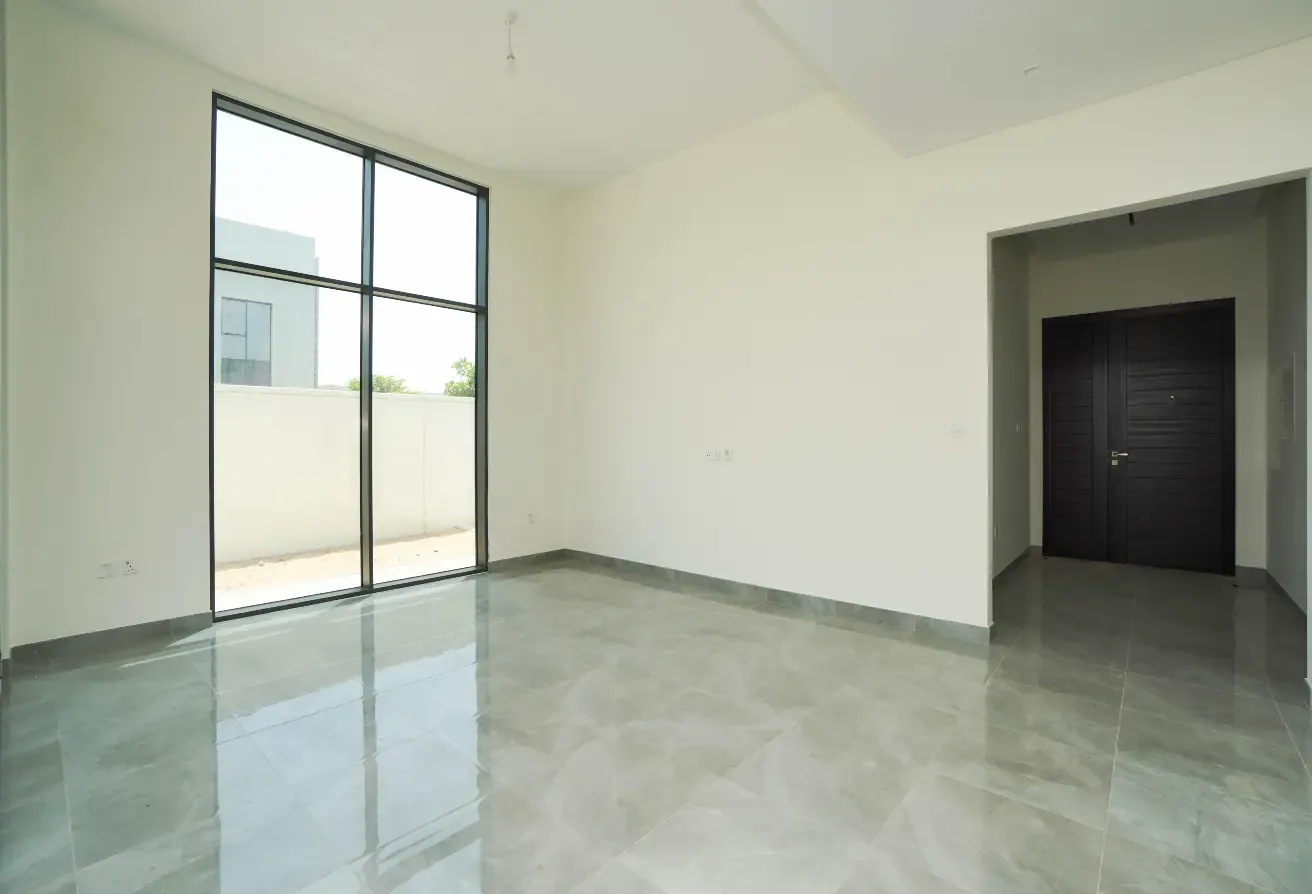 Brand New | Upgraded | Single Row | Vacant Now