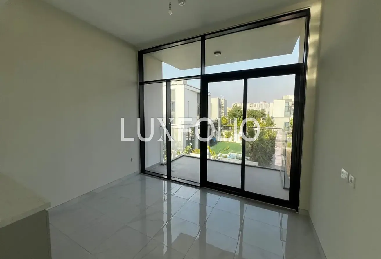 Beside Padel Court | Type B Large | Vacant | LED Landscaped Unit