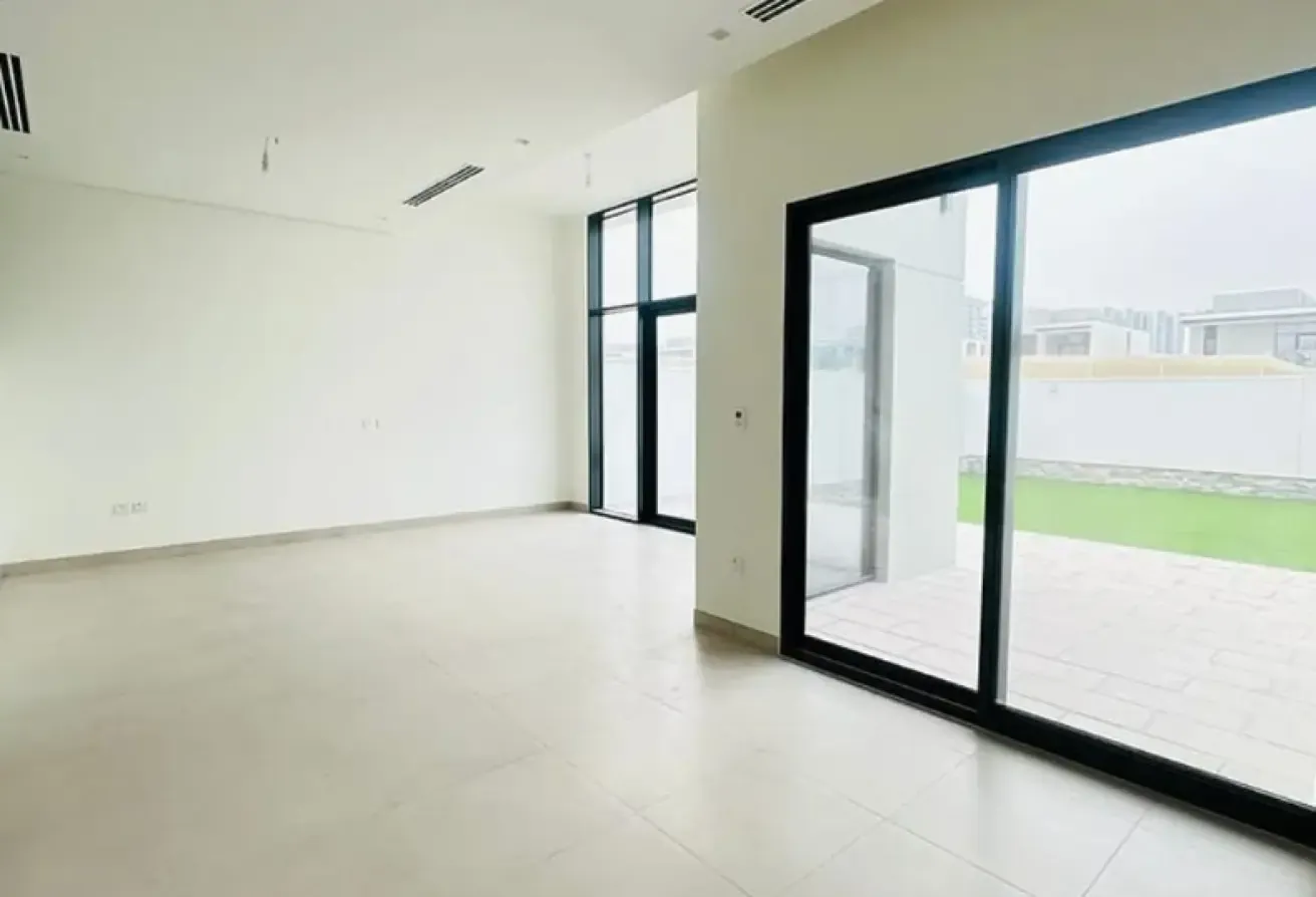 Spacious| Maid Room | Closed to Community & Park