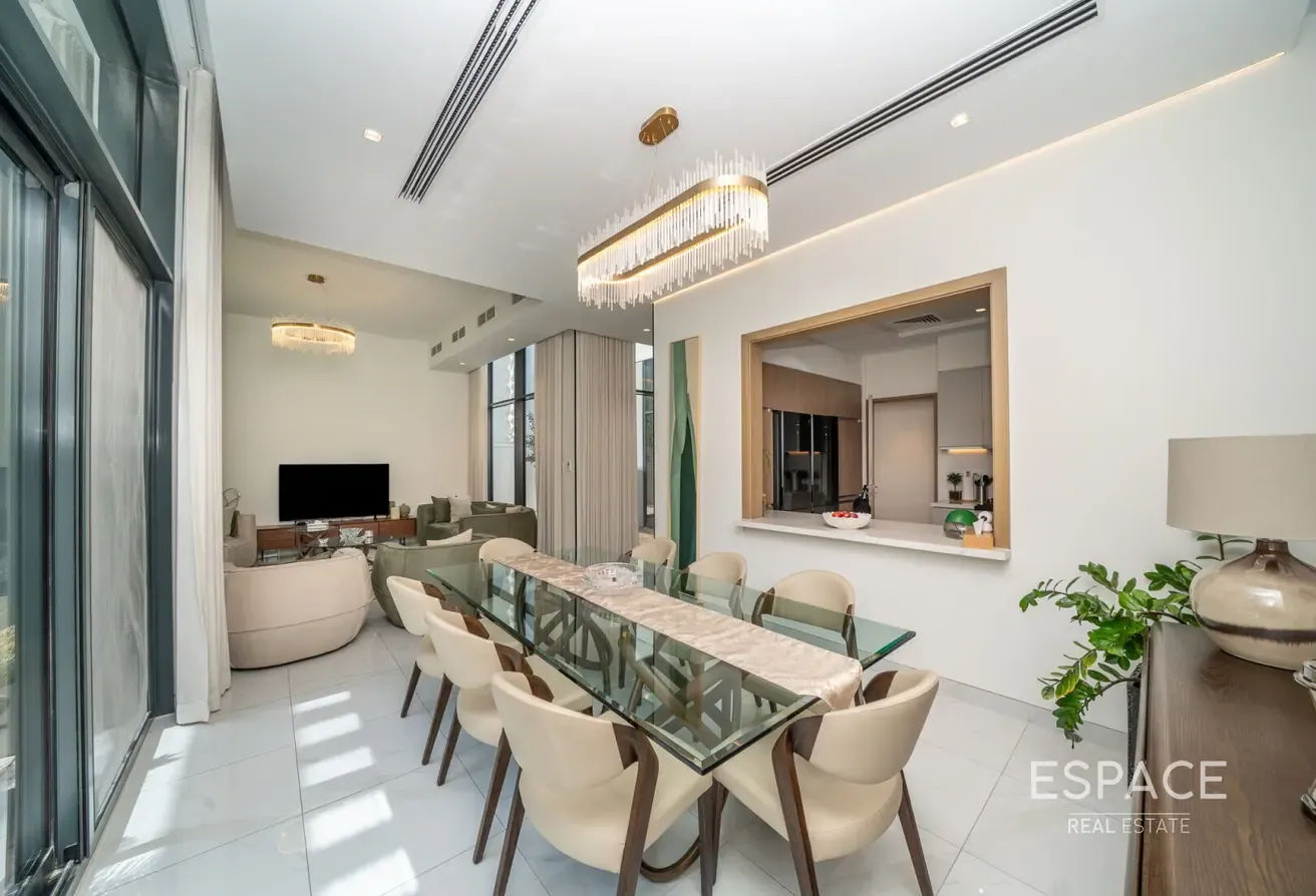 4BRs-A | Landscaped  | Park Side