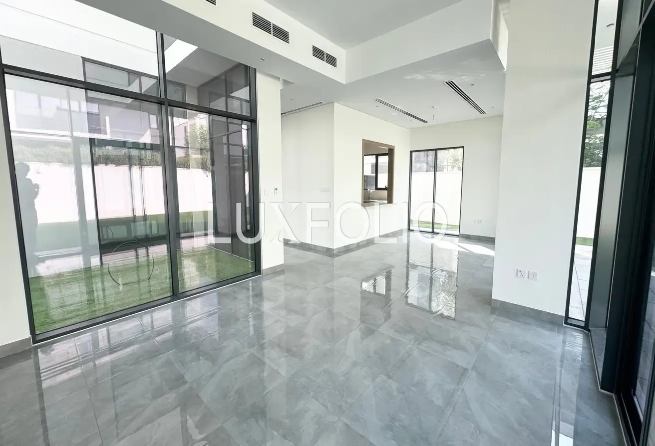 Landscaped | Ready To Move | Single Row