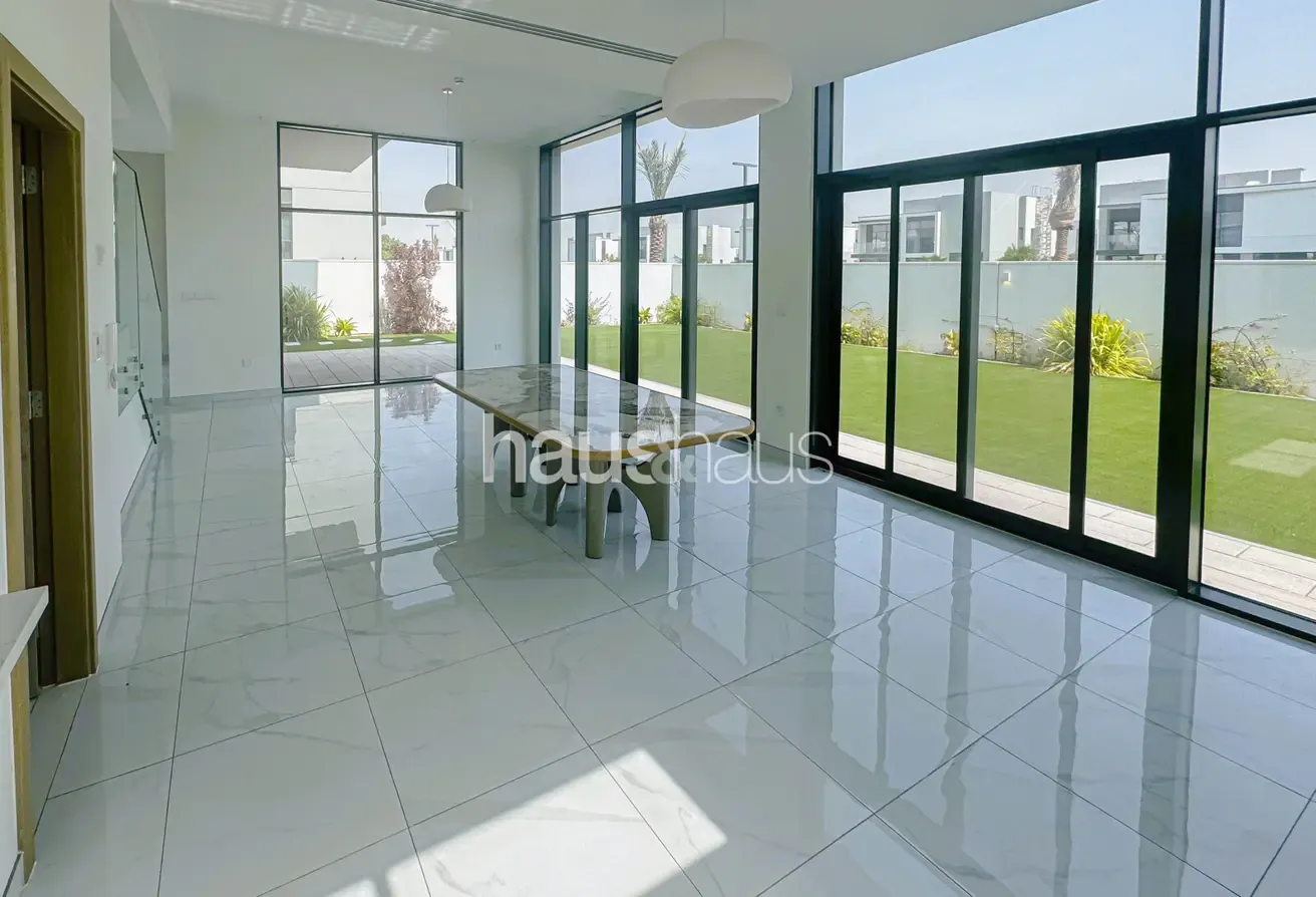 Fully Landscaped | Large Layout | Maid Room