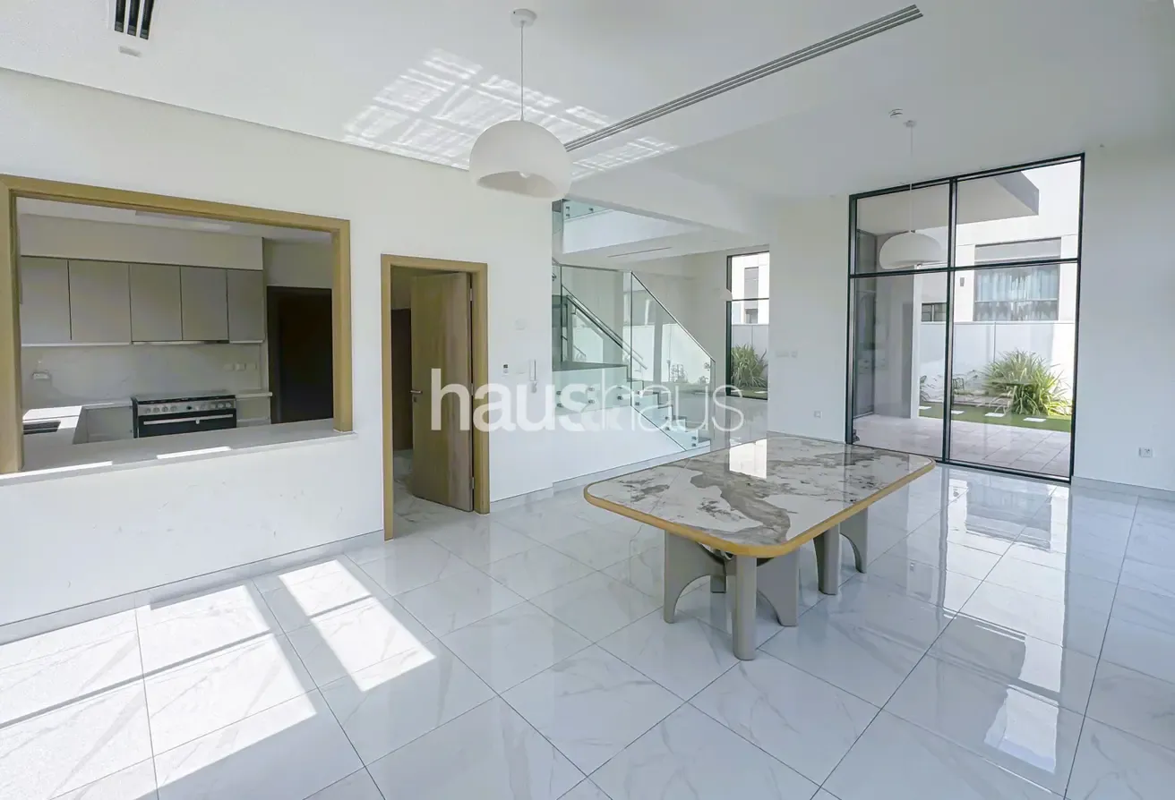 Fully Landscaped | Large Layout | Maid Room