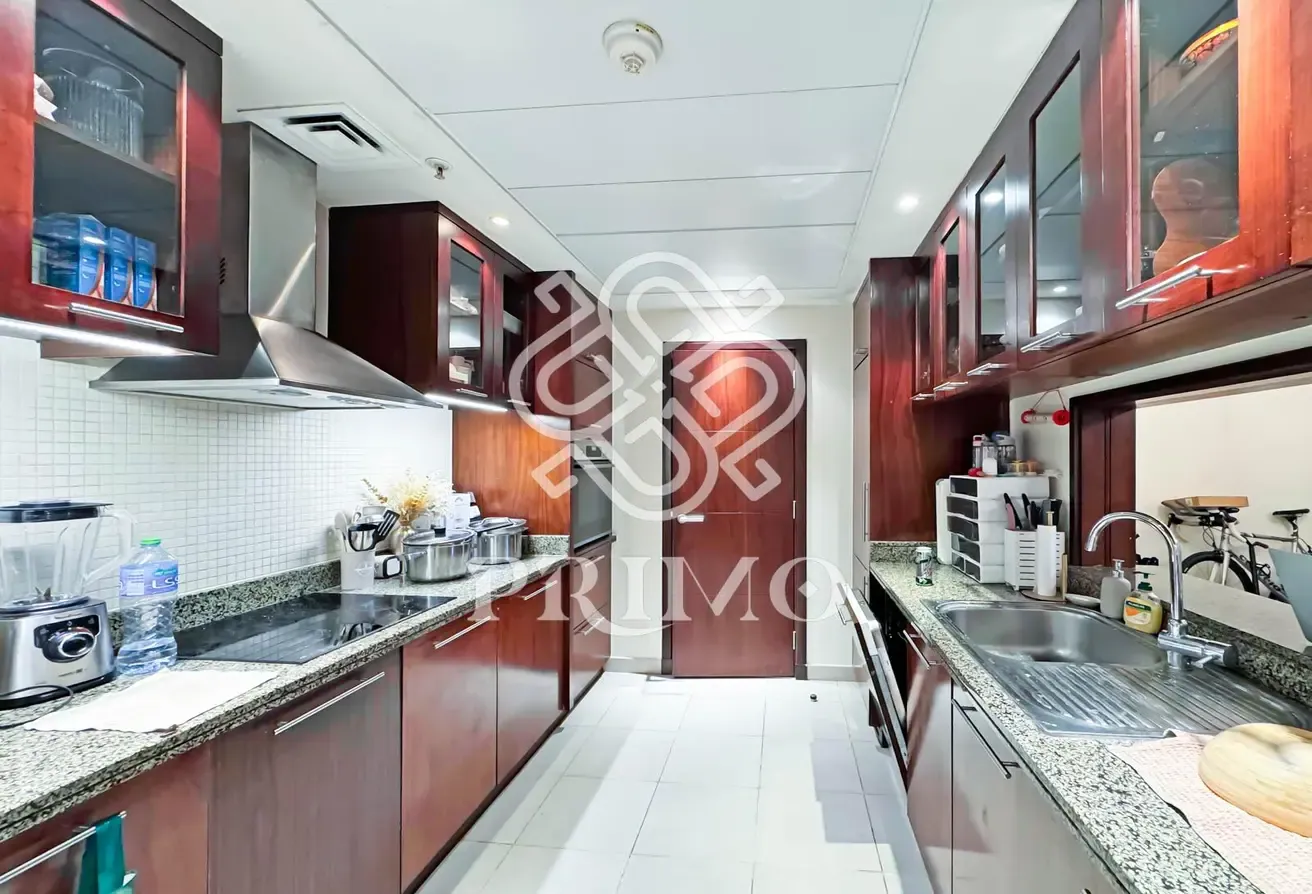 Bright 2BR | Pool and Marina View | Available Now