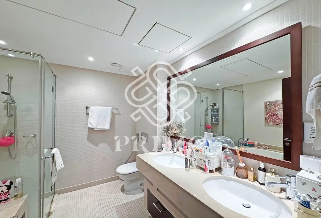 Bright 2BR | Pool and Marina View | Available Now