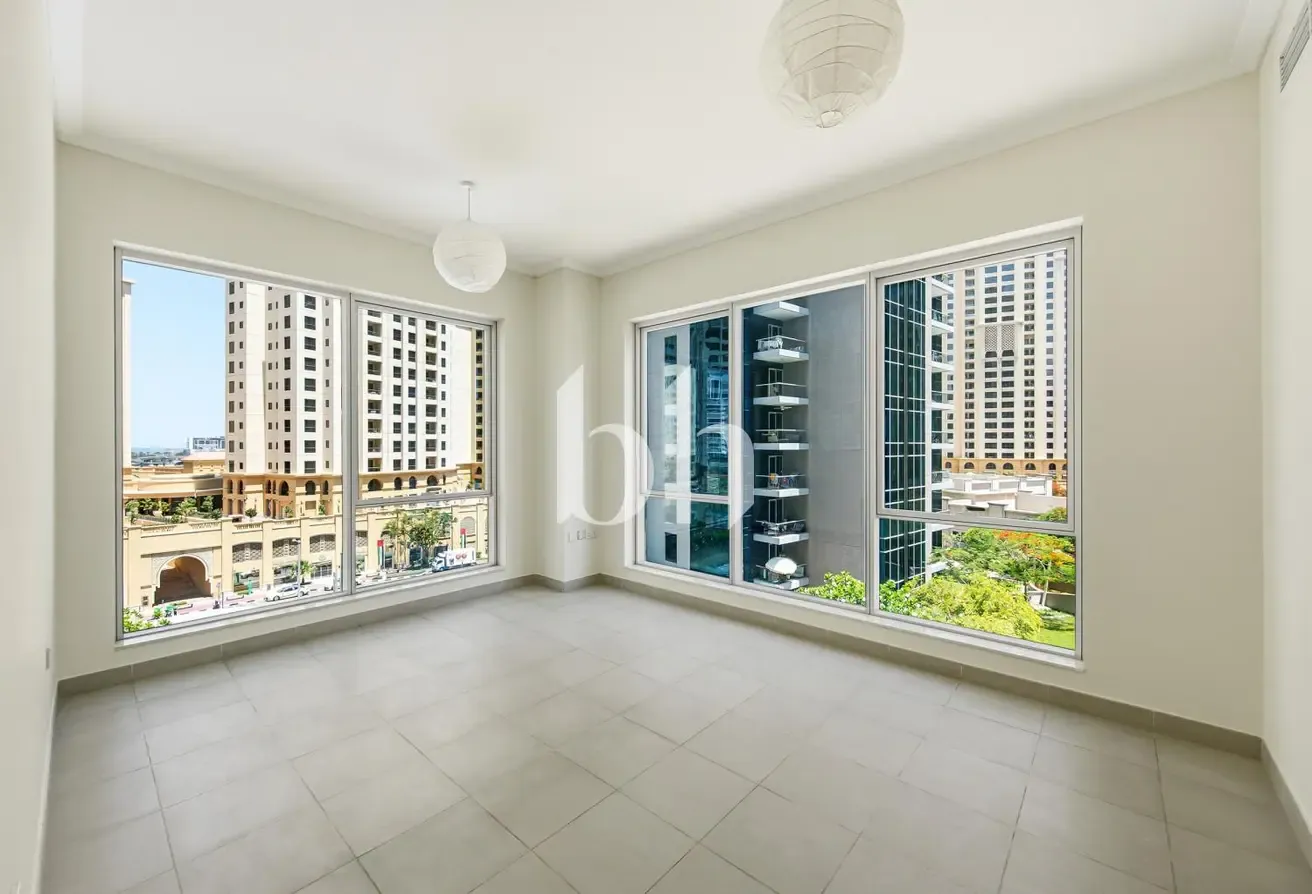 Spacious Layout | Prime Location | Marina View