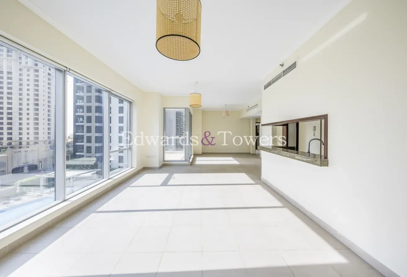 Modern | Unfurnished | Ready To Move In