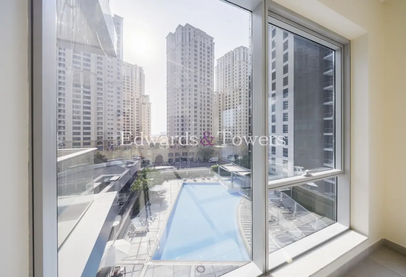 Modern | Unfurnished | Ready To Move In