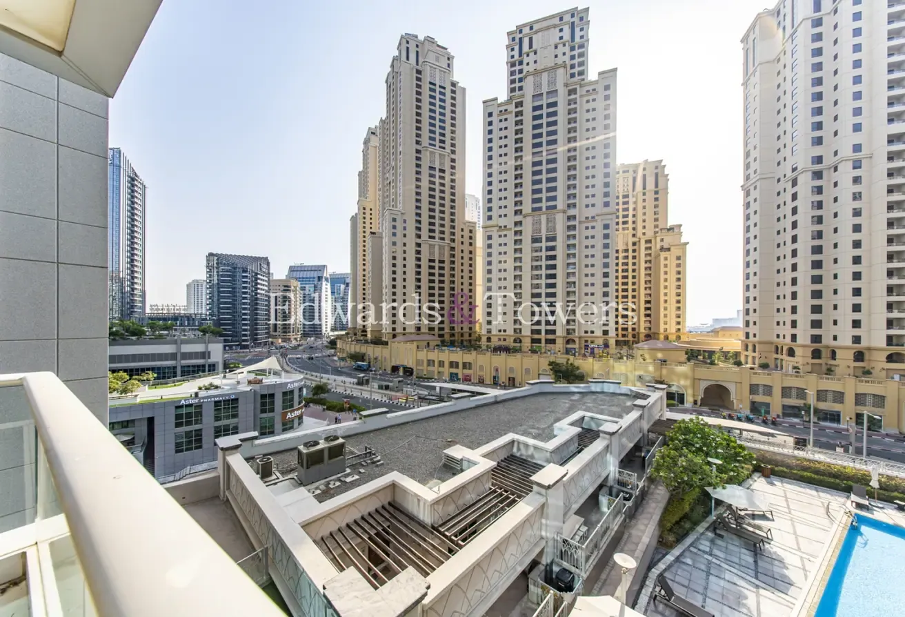 Modern | Unfurnished | Ready To Move In