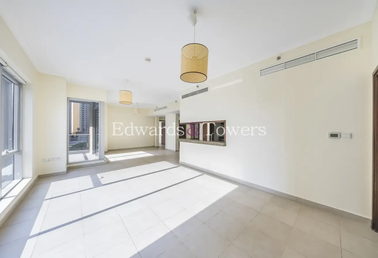 Modern | Unfurnished | Ready To Move In