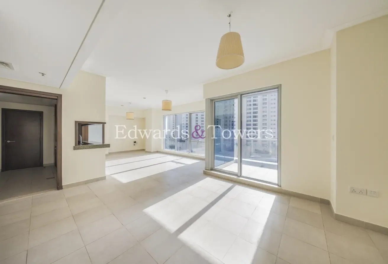 Modern | Unfurnished | Ready To Move In
