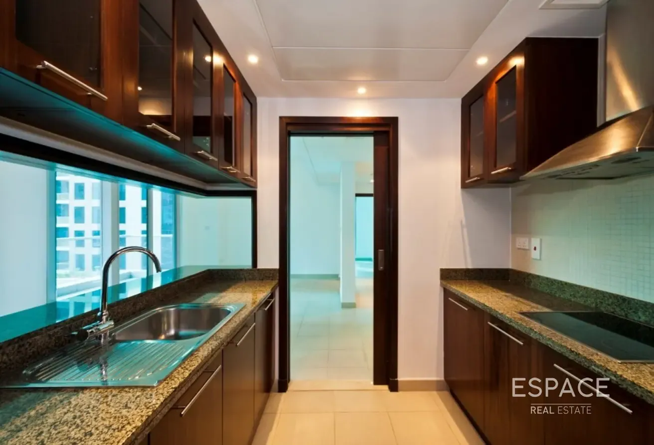 Spacious | Great Condition | Vacant June
