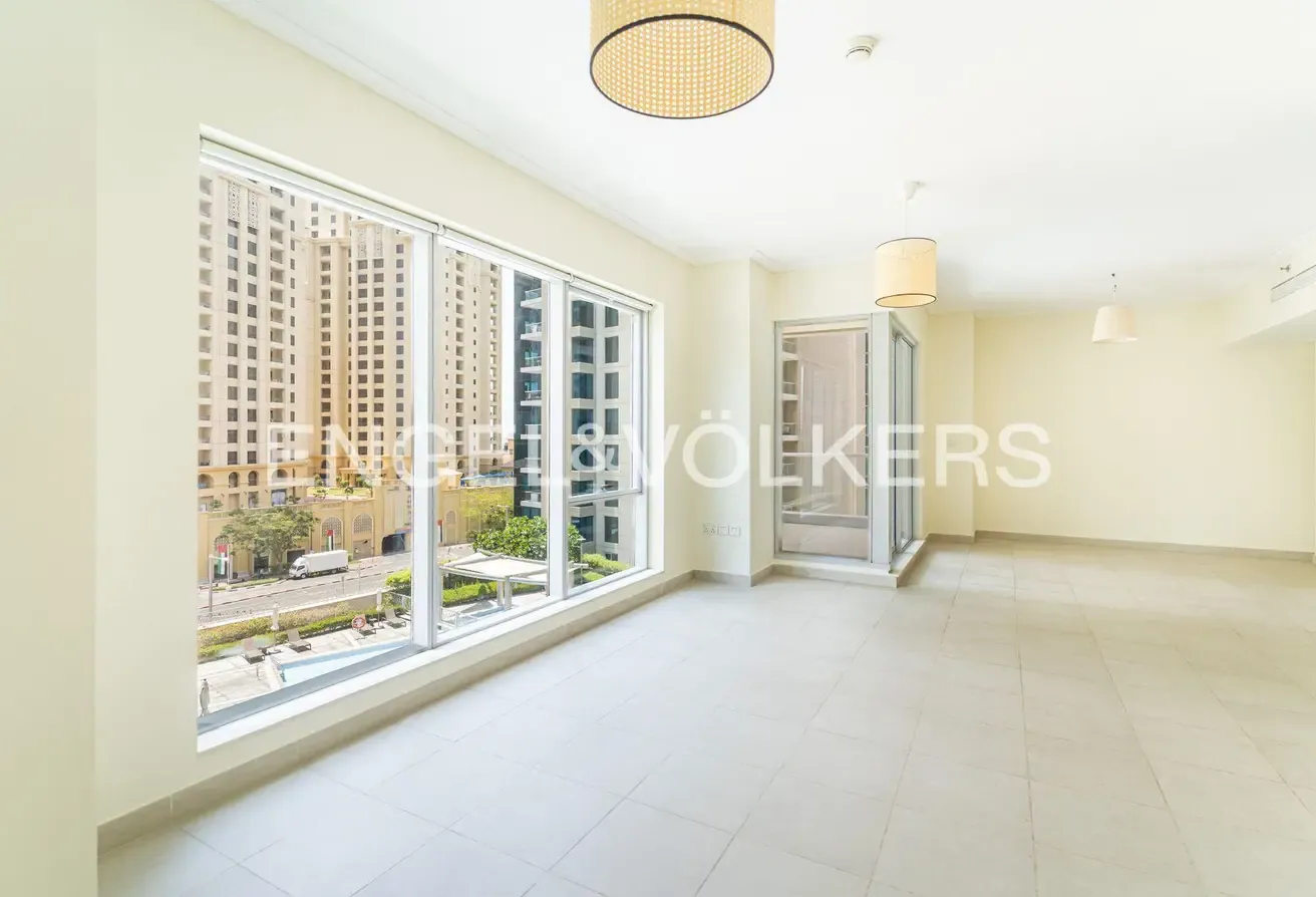 Unfurnished | Marina Promenade | Prime Emaar