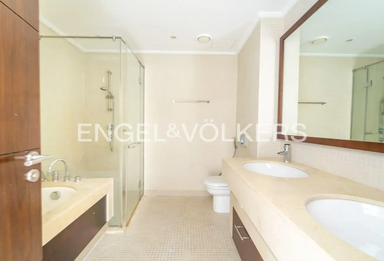 Unfurnished | Marina Promenade | Prime Emaar