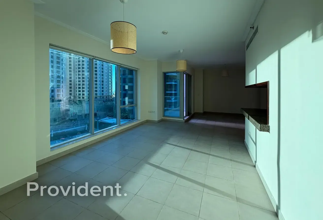 Premium Emaar Community | Large 2BR | Vacant