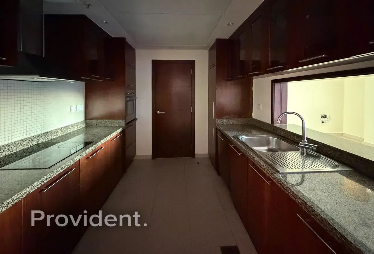 Premium Emaar Community | Large 2BR | Vacant