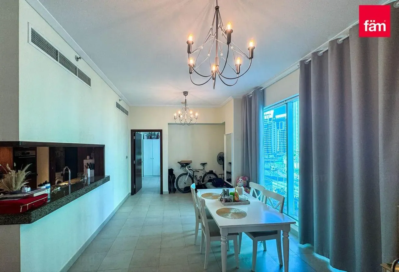 Marina View | Unfurnished| Vacant| Close To Tram