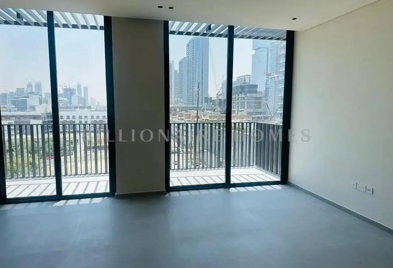 Ready to move | Modern Layout | Negotiable