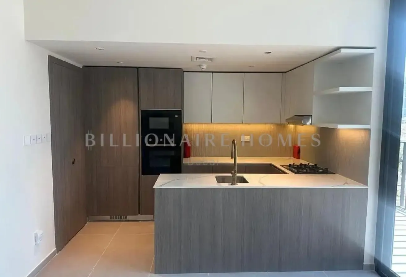 Ready to move | Modern Layout | Negotiable