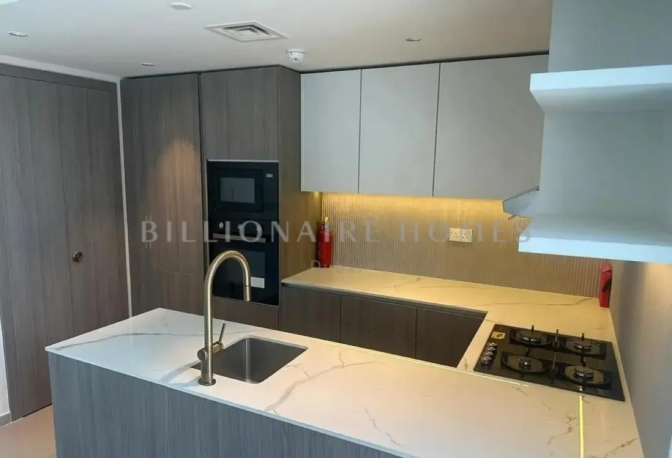 Ready to move | Modern Layout | Negotiable